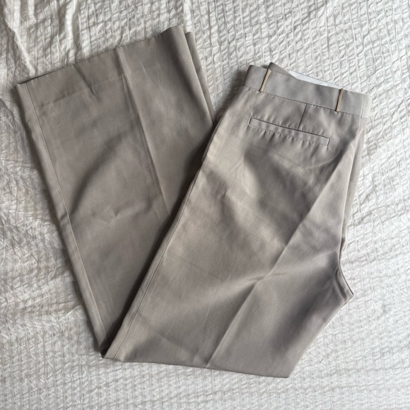 Gucci Elegant Beige Dress Pants/ Wide leg Pants - Picture 2 of 14